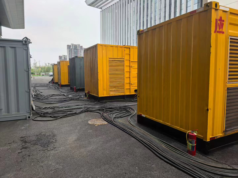 南县不同季节柴油发电机组保养有哪些注意事项？